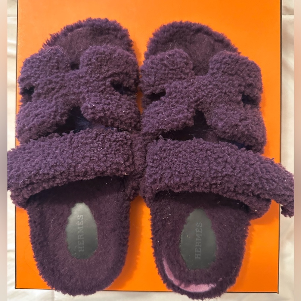 Authentic Hermes Chypre fur Sandal